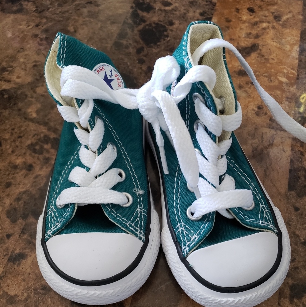 Converse baby shoes